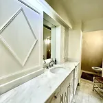 Apartment Beautiful Flat In Saint-germain *